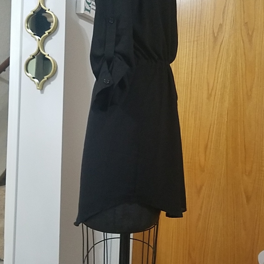 Dress - Picture 5 of 5